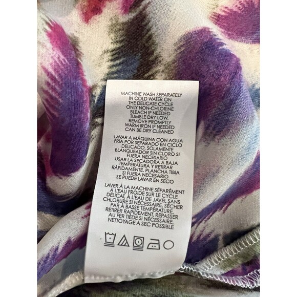 CAbi Top Women’s Small Colorful Print Short Sleeve Feather Blouse 5027 - Picture 5 of 6